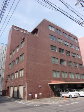 峰ビルの外観主画像