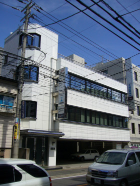 白金プラザビルの外観主画像