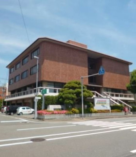 福岡卸センター会館の外観主画像