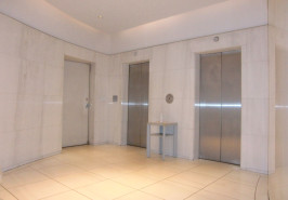 メナード福岡ビルの補足画像2