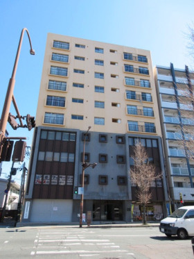 鶴田ビルの外観主画像