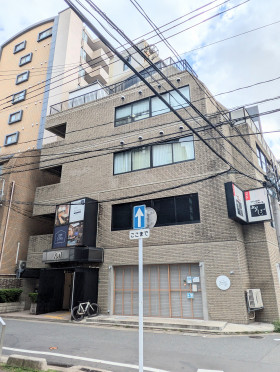 IONビルの外観主画像