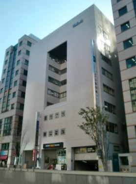 八百治ビルの外観主画像