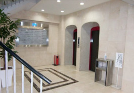 事務機ビルの補足画像2