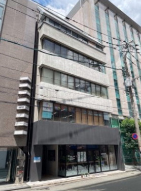 K.U.D博多の外観主画像