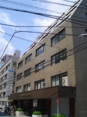 新幹線ビル2号館の外観主画像