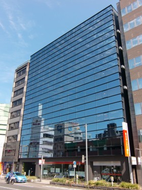 西日本新聞博多駅前ビルの外観主画像