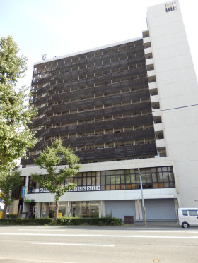 博多エステートビルの外観主画像