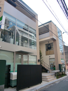 オリーブコートの外観主画像