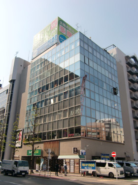 駅東サンシティビルの外観主画像