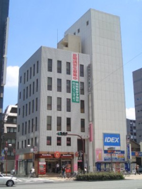 的野ビルの外観主画像