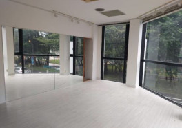 冷泉公園ビルの補足画像2